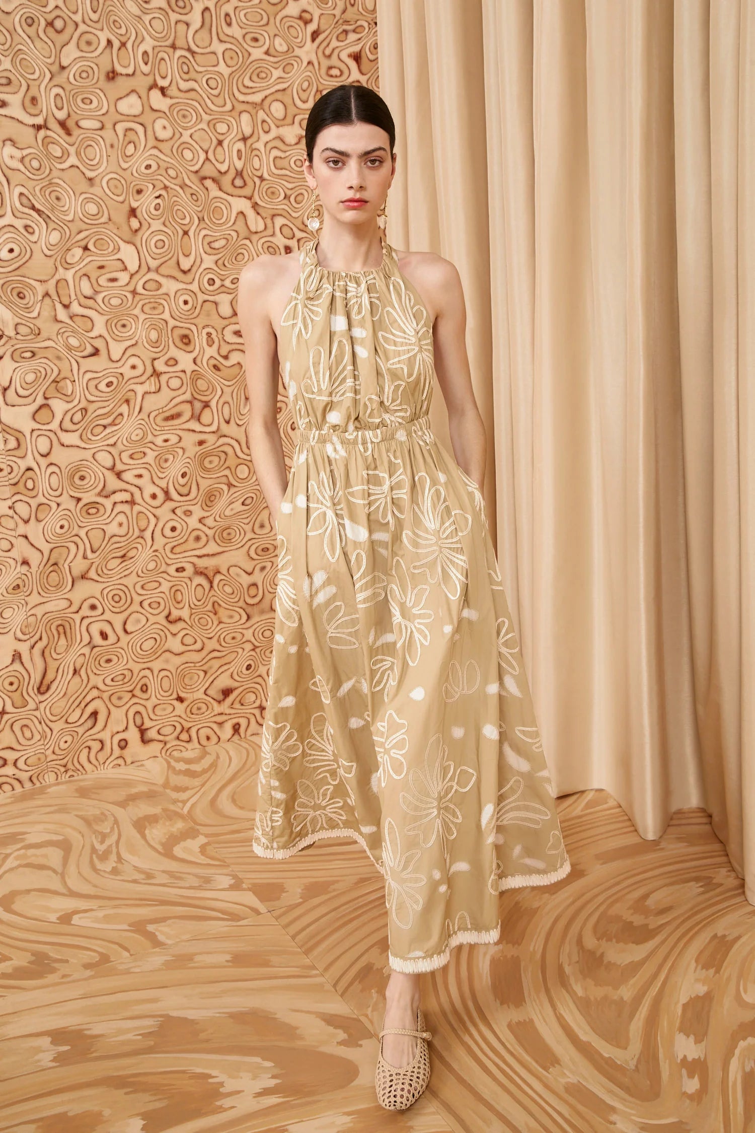 ulla johnson gold dress Ulla Johnson | Women's Demetria Taffeta in Gold Sleeveless Ruched Midi Dress Size 6 | Evening Dress
