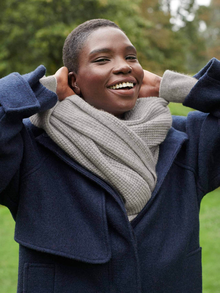 White + Warren - Cashmere Thermal Wrap in Misty Grey Heather