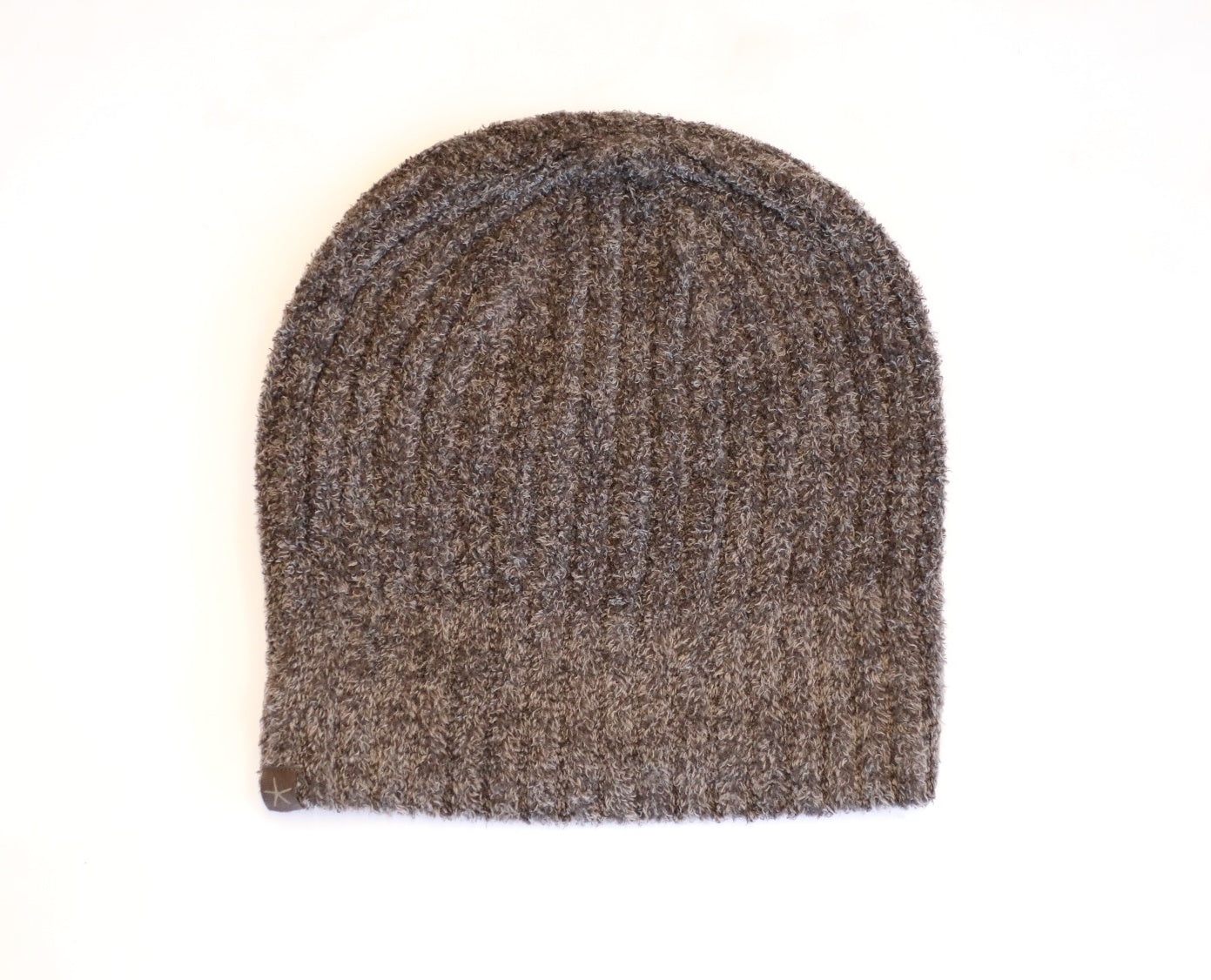 BAREFOOT DREAMS - Cozychic Lite Ribbed Beanie in Espresso 