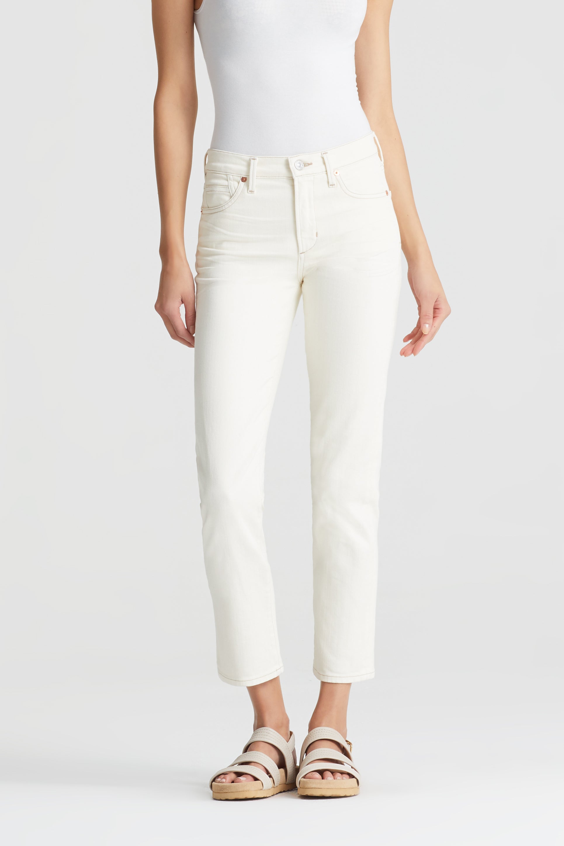 cara high rise cigarette ankle Citizens of humanity Gray jeans 24 NWOT defects The model is wearing a size 26 CITIZENS OF HUMANITY - Cara