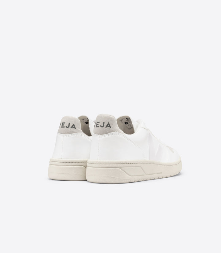 Veja - V-10 CWL Sneakers in Full-White Natural