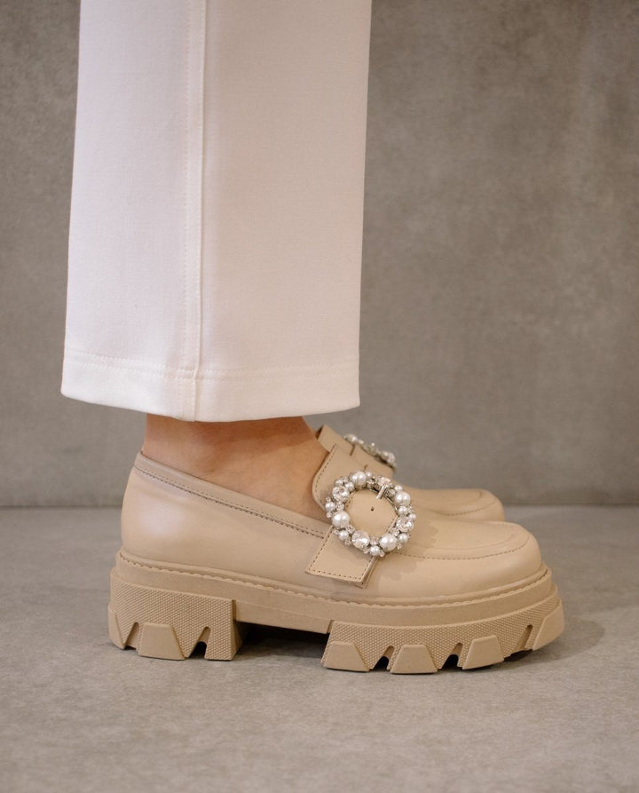 Alohas - Trailblazer Crystal Ivory/Beige Leather Loafers