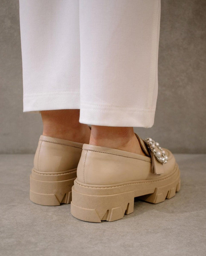 Alohas - Trailblazer Crystal Ivory/Beige Leather Loafers