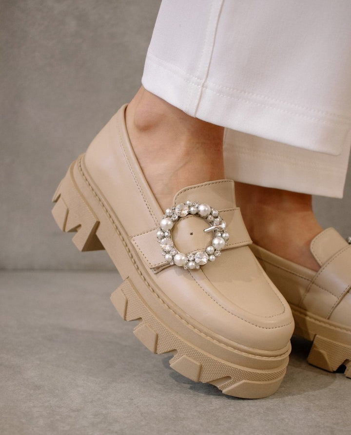 Alohas - Trailblazer Crystal Ivory/Beige Leather Loafers