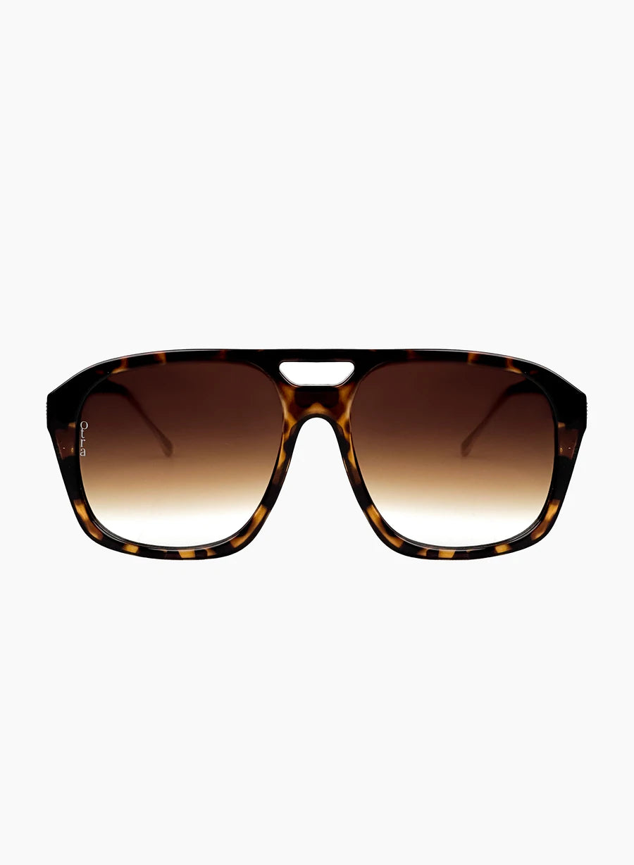 Otra Eyewear - Reina in Tort/Brown Fade – Blond Genius display picture 1