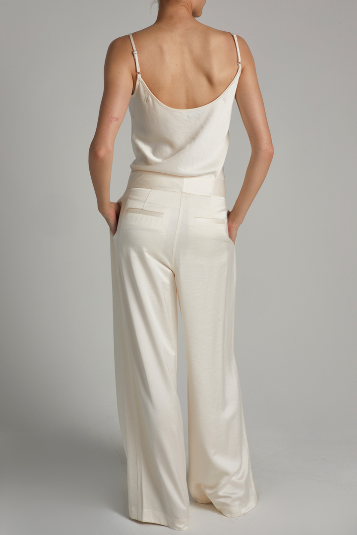 Saint Art New York - Neve Mid-Waisted Wideleg Pant in Ivory