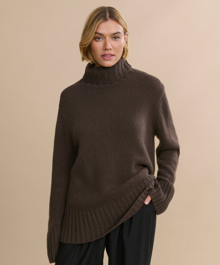 Jenni Kayne - Cashmere Jet Turtleneck in Chocolate