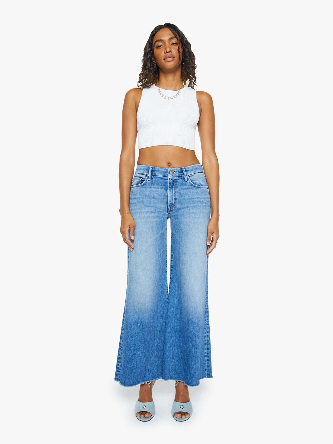 MOTHER - The Roller Fray in Fan Favorite Jeans