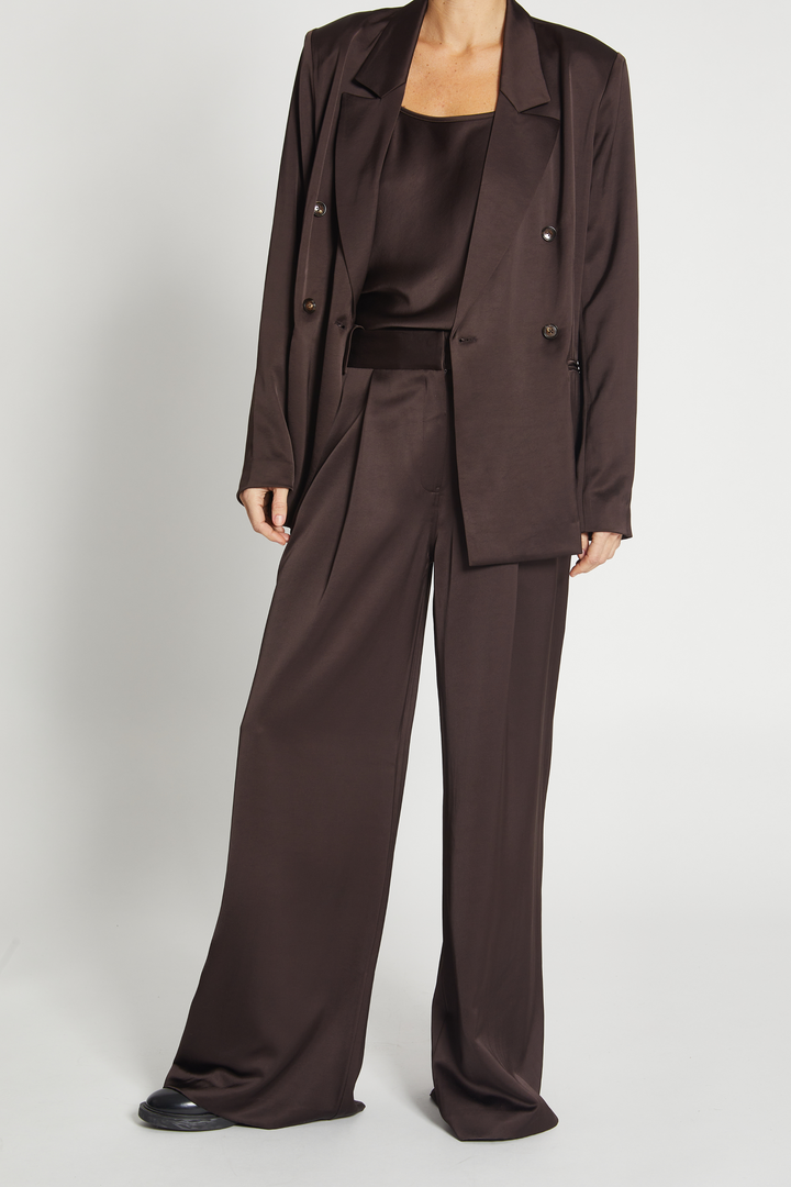 Saint Art New York - Neve Mid-Waisted Wide Leg Pant in Chestnut