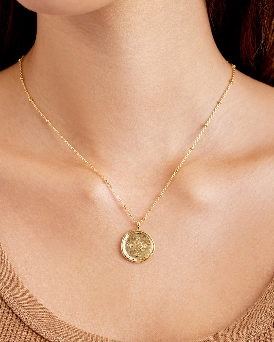Gorjana - Compass Coin Necklace in Gold
