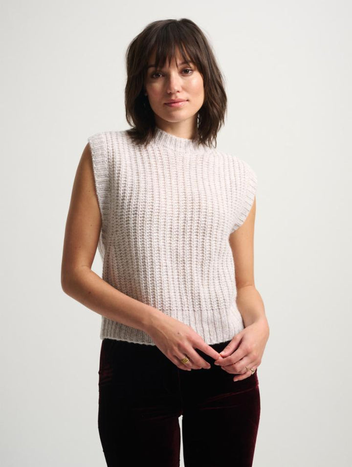White +Warren - Cashmere Air Plush Ribbed Vest in White Marl