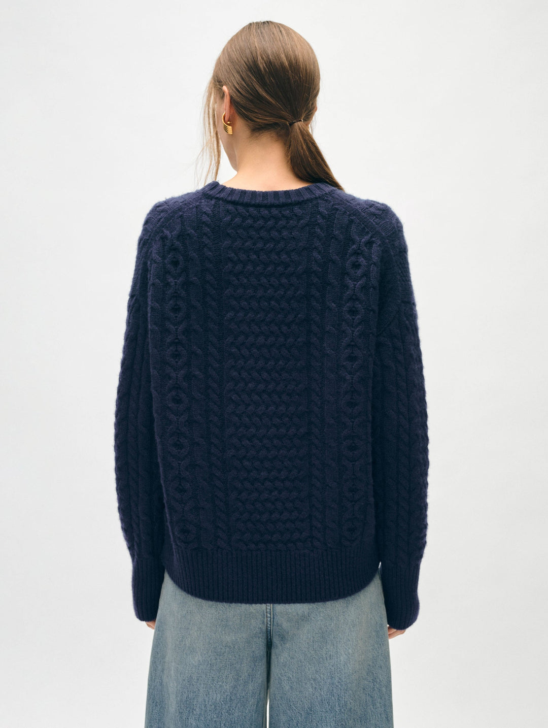 White + Warren - Merino Cashmere Cable Crewneck in Navy