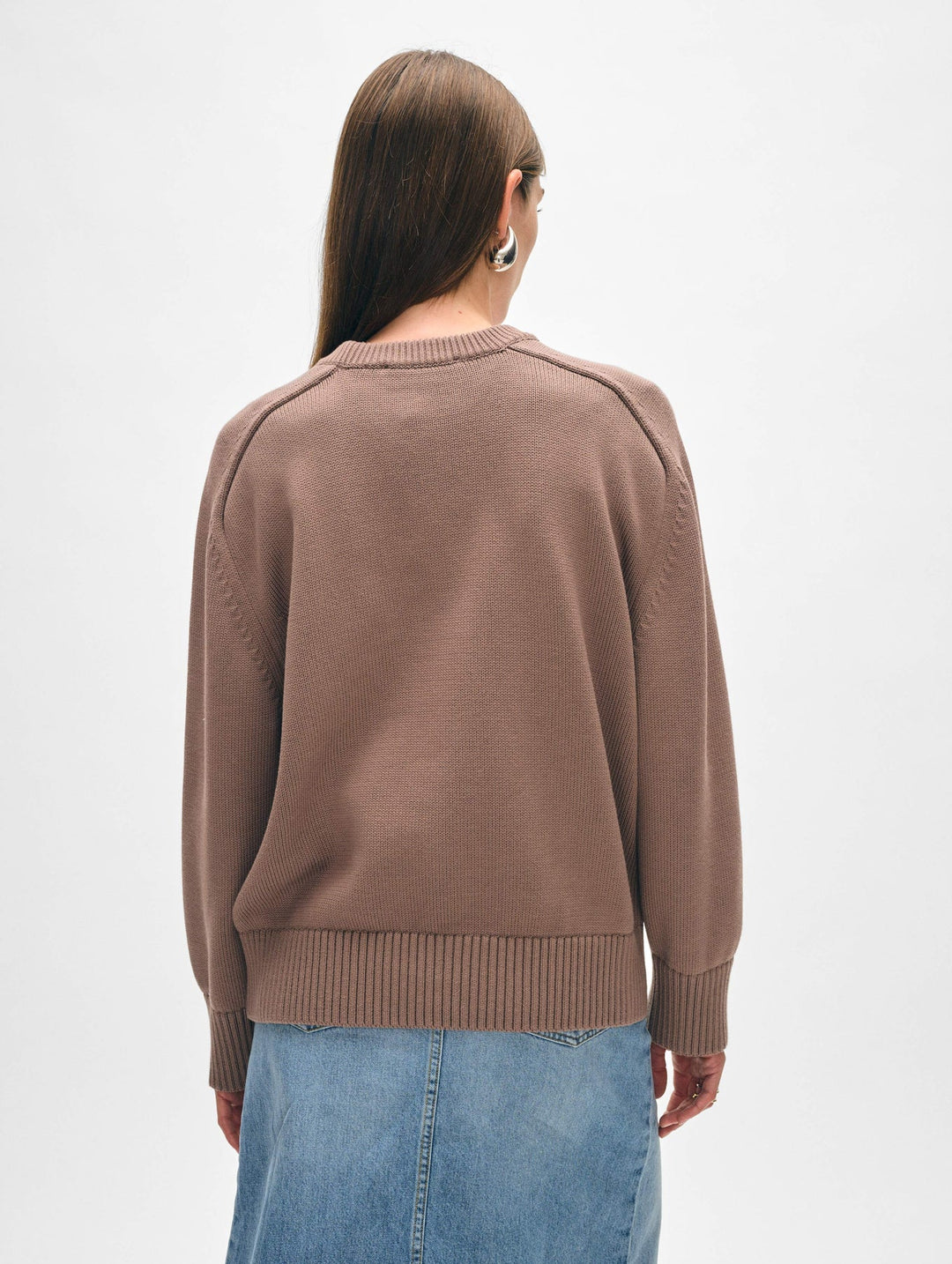 White + Warren - Organic Cotton Saddle Sleeve Crewneck in Mocha