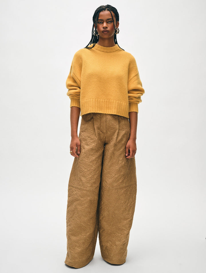 WHITE & WARREN - Cashmere Saddle Sleeve Crewneck Sweater in Goldenrod