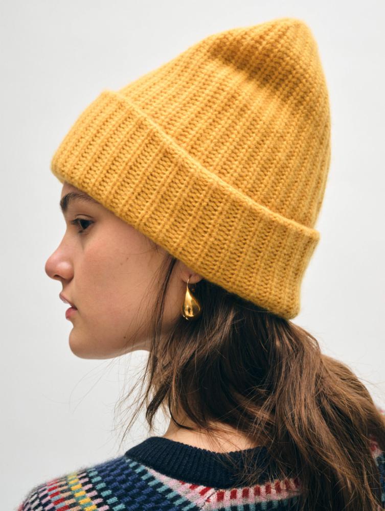 White + Warren - Cashmere Luxe Beanie in Goldenrod