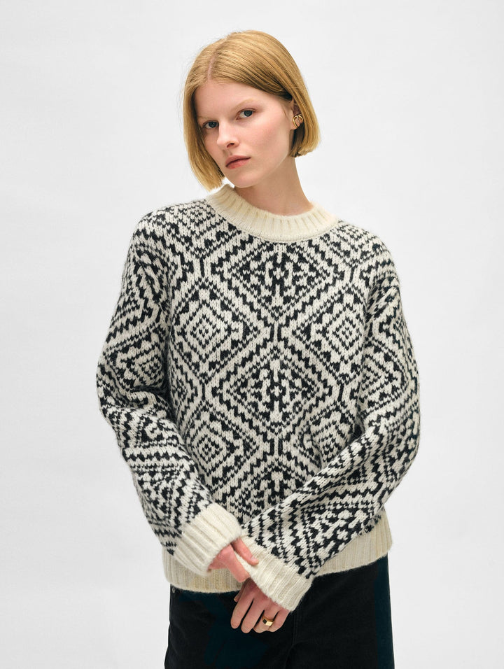 White + Warren - Plush Alpaca Blend Nordic Crewneck in Ivory/Black