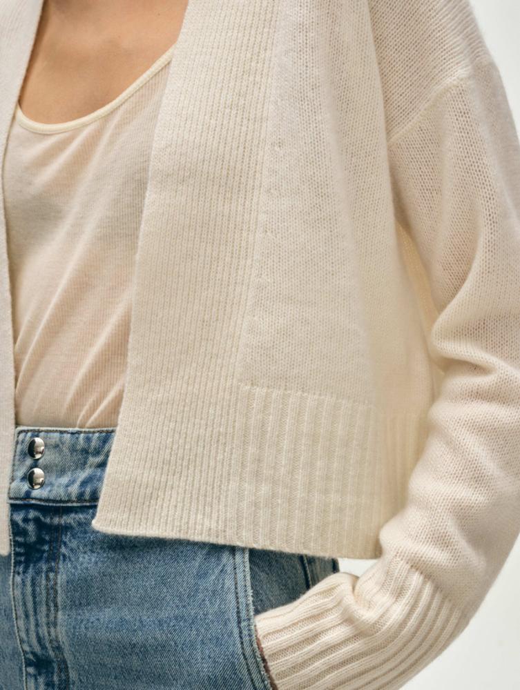 White + Warren - Cashmere Featherweight Open Cardigan in Soft White