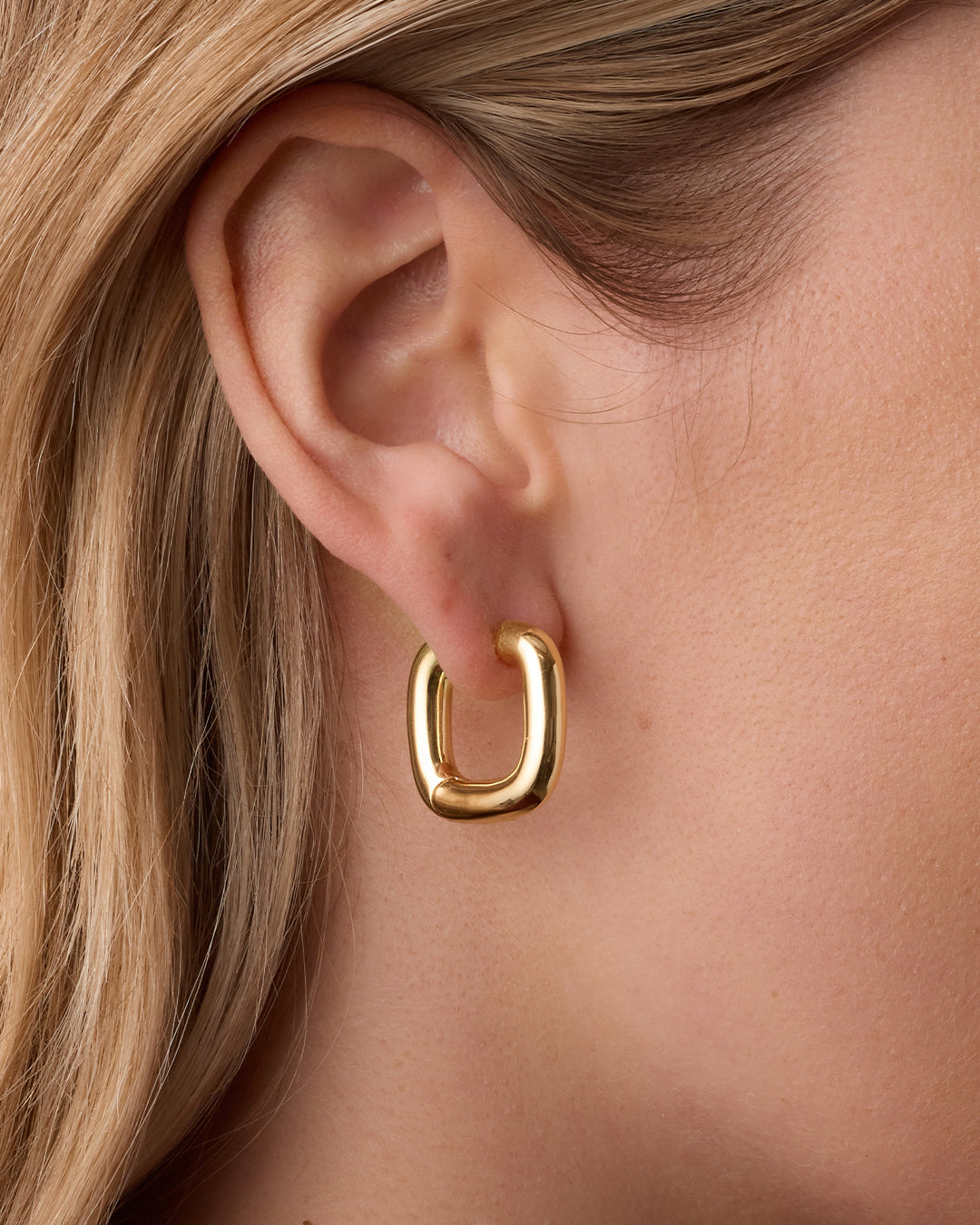 Gorjana - Charlie Hoops in Gold