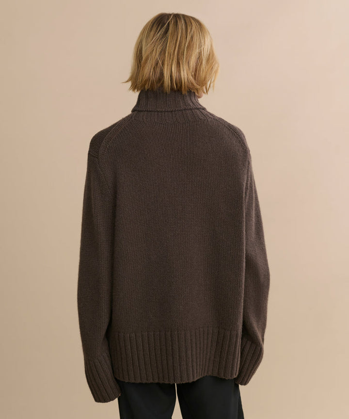 Jenni Kayne - Cashmere Jet Turtleneck in Chocolate