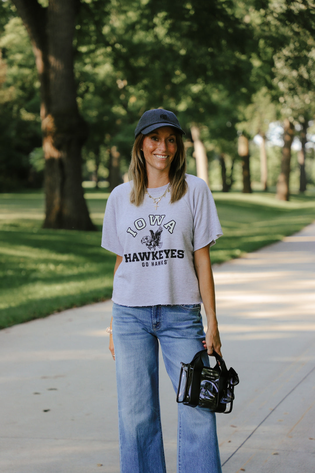 Iowa Short Sleeve Sweatshirt Heather Grey (BL938-BLIWA625C-VHG)