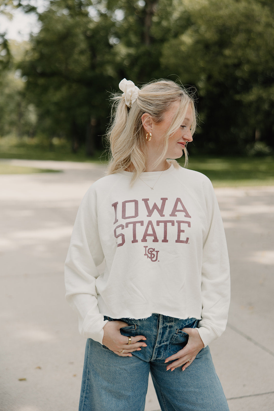 Retro x Blond Genius - ISU Iowa State Cyclones Vintage French Terry Cut Hem Sweatshirt in Vintage White