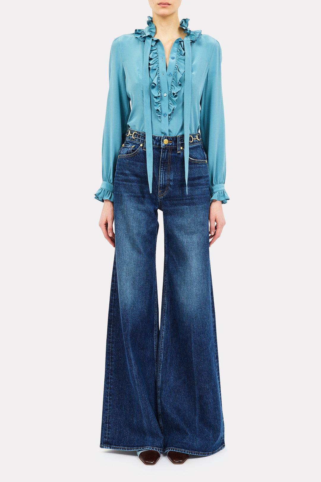 The Stretch Valory Flare Jean