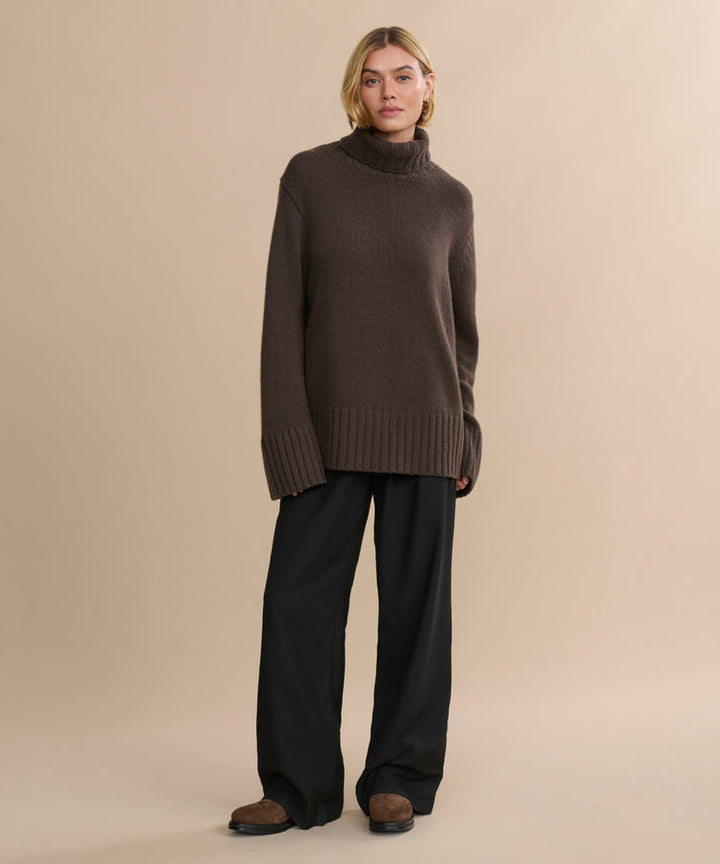 Jenni Kayne - Cashmere Jet Turtleneck in Chocolate