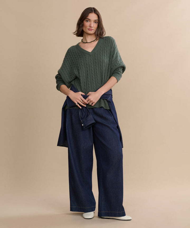 Jenni Kayne - Nell V-Neck Sweater in Pine