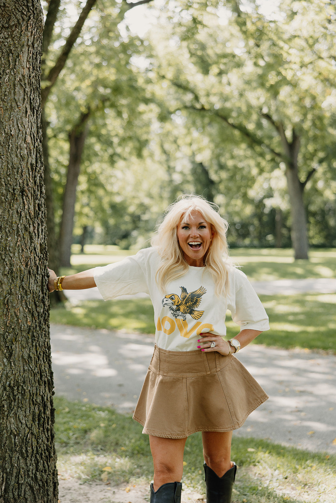 Retro Brand x Blond Genius - Iowa Hawkeyes Vintage Drop Shoulder Tee in Antique White