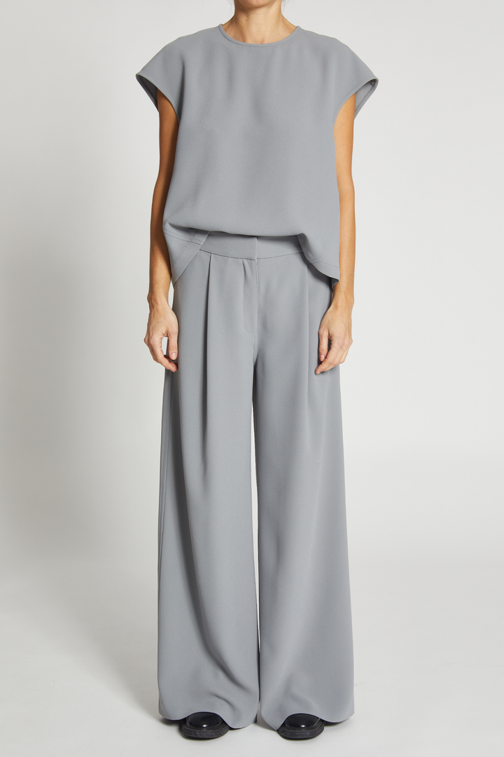 Saint Art New York - Soraya Top in Powder Grey Crepe