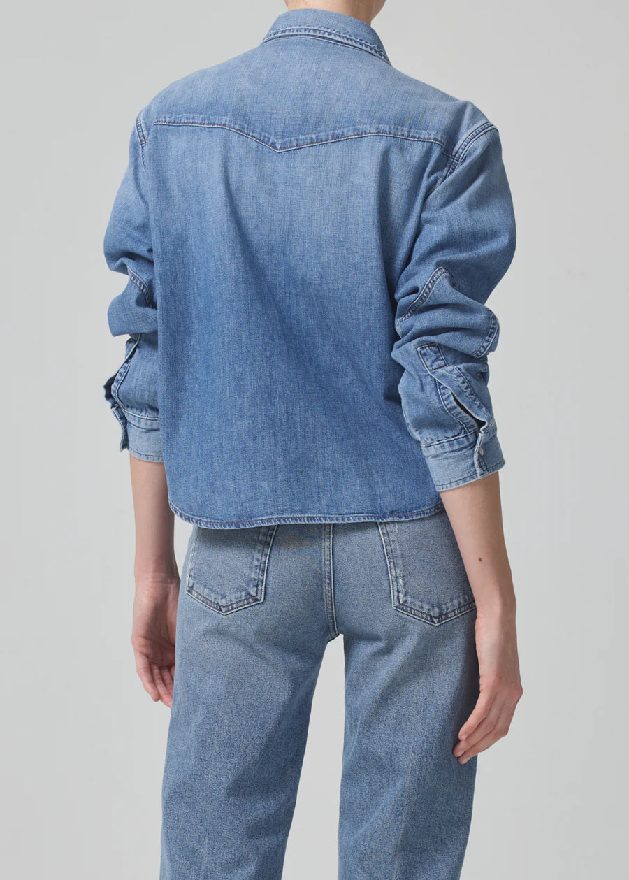 CITIZENS OF HUMANITY - Cropped Western Shirt in Carolina Blue