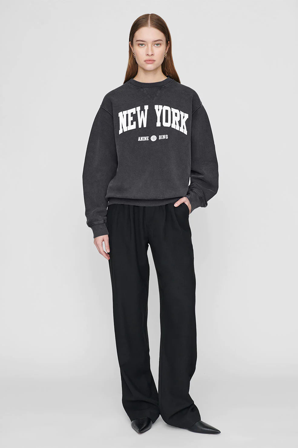 Anine Bing - Ramona Sweatshirt University of New York in Washed Black