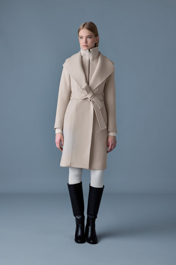 Blond-Genius-Mackage-