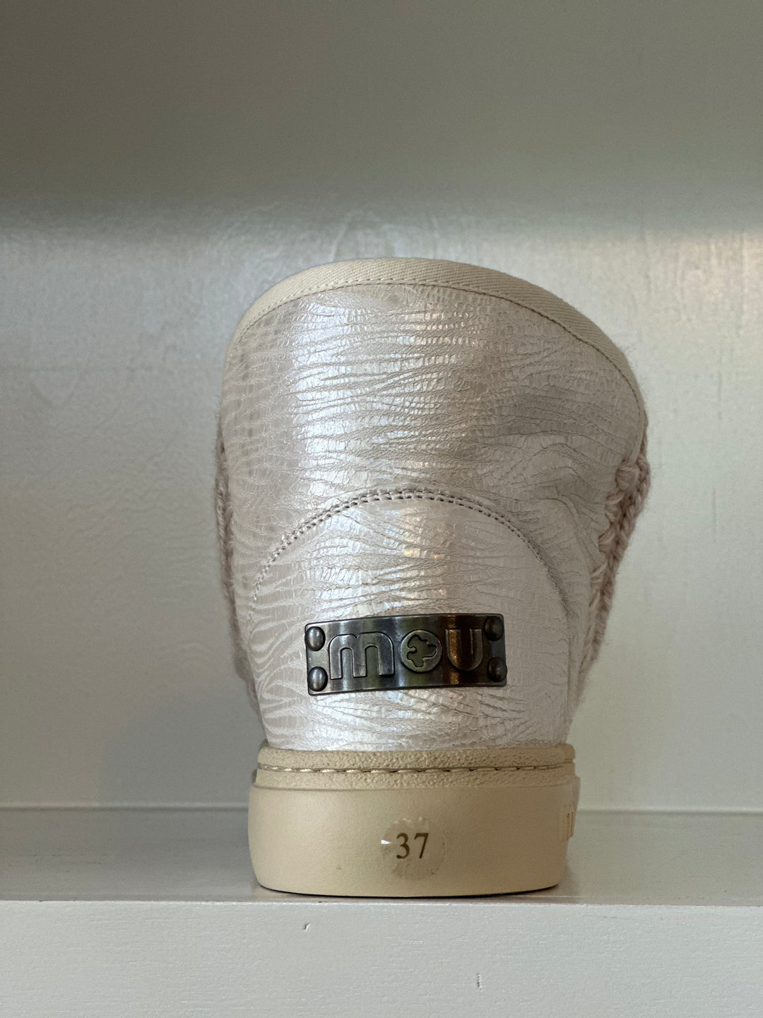 MOU - Eskimo Sneaker Bold Limited Edition Italian Leather in Olwhi