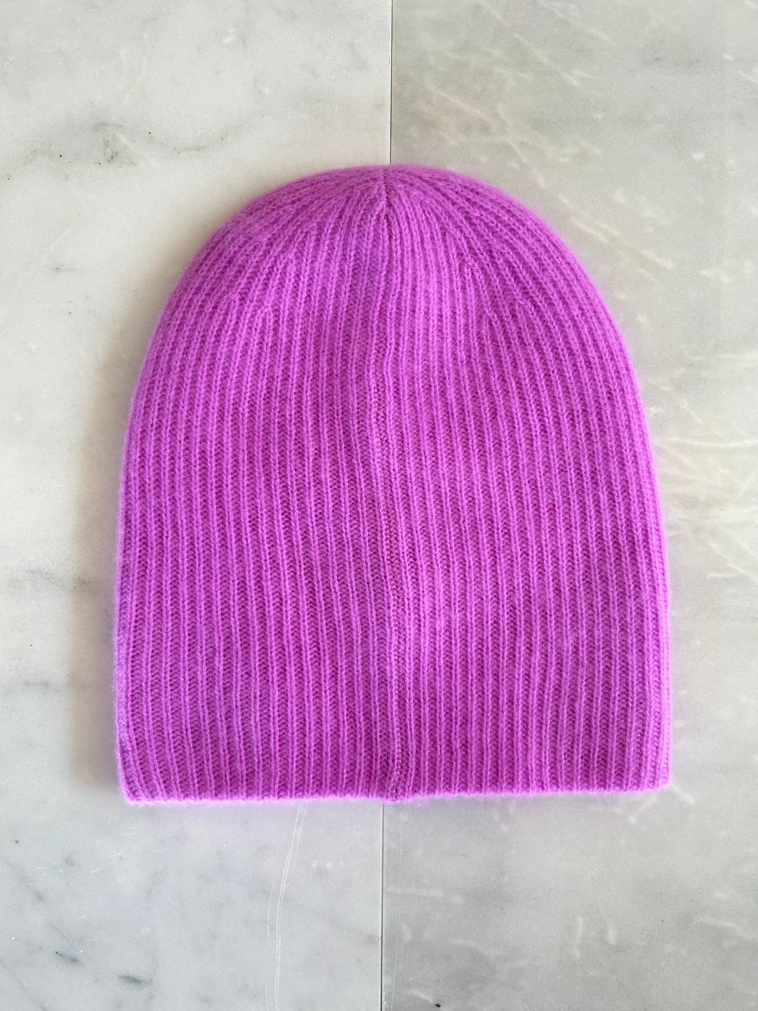 White + Warren - Cashmere Plush Rib Beanie in Neon Mauve