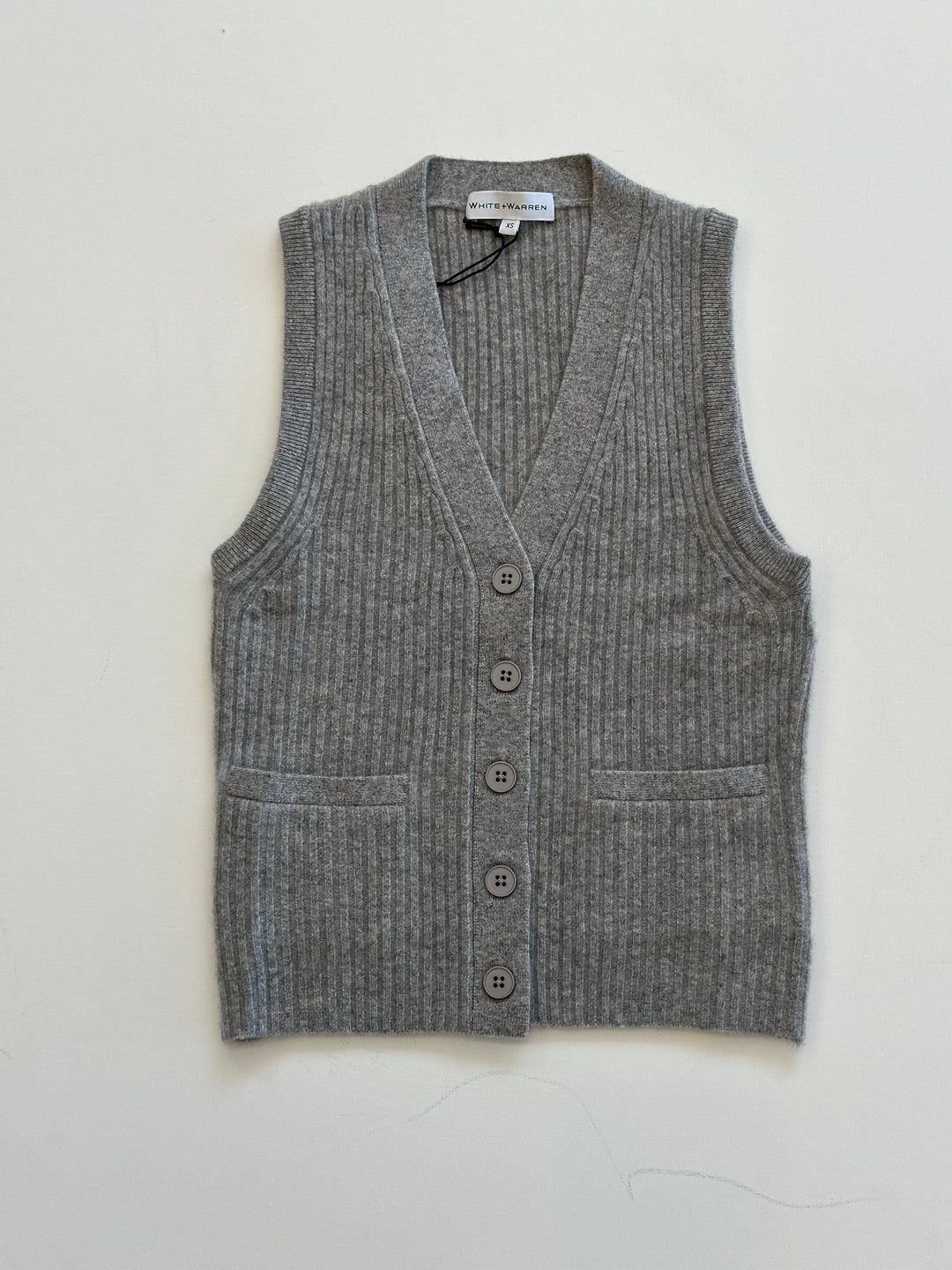 White + Warren - Cashmere Ribbed Button Vest in Grey Heather