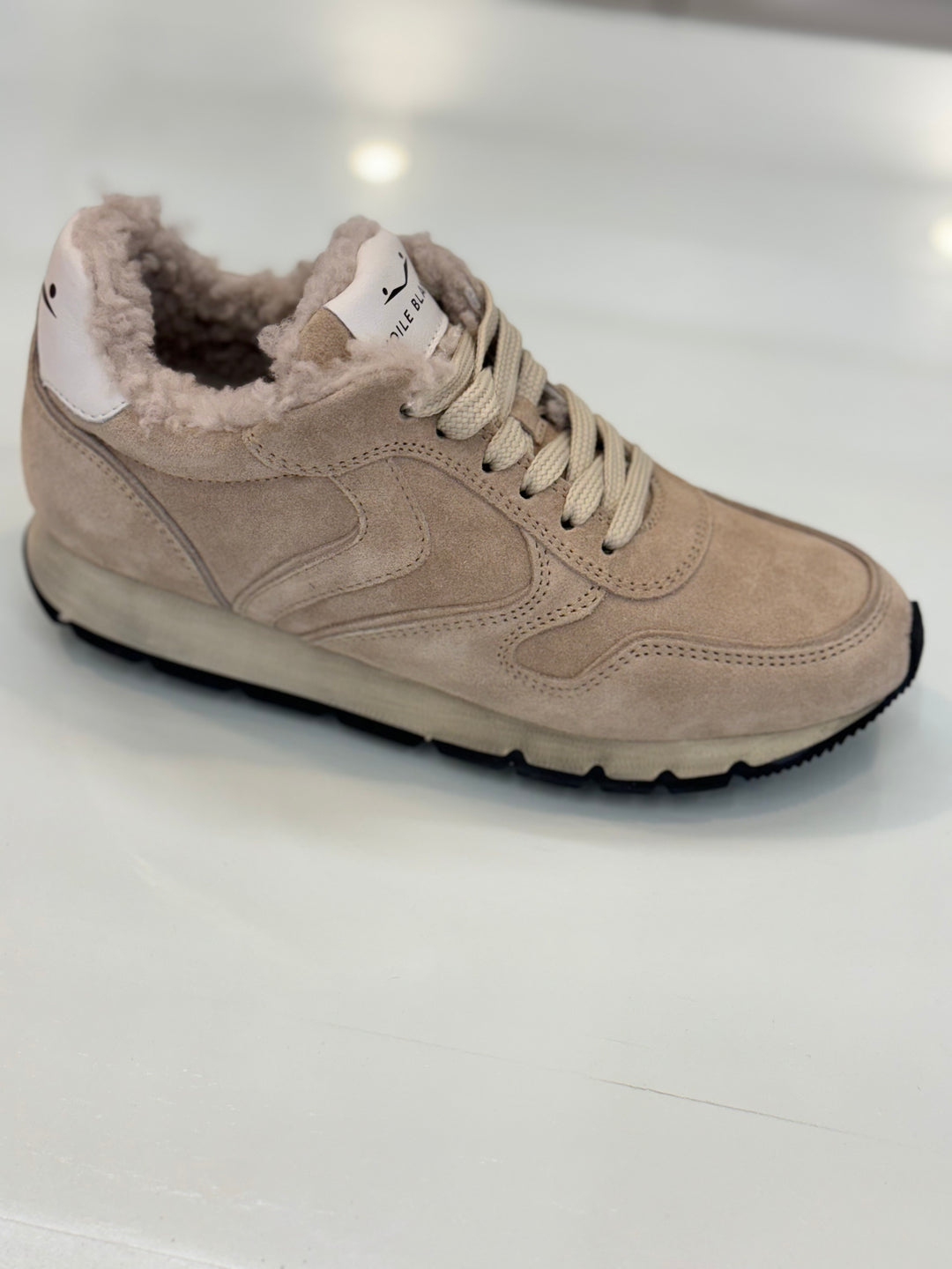Voile Blanche - Julia Fur Lined Sneaker in Light Beige