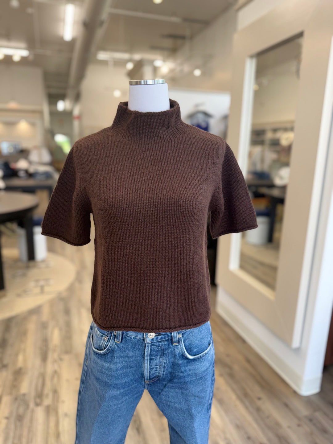 WHITE & WARREN - Cashmere Mockneck Tee in Coffee Bean Sweaters