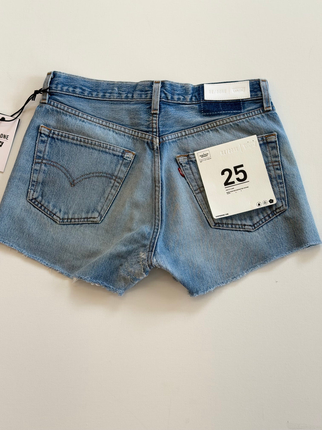 RE/DONE - Levi's The Short in Indigo Shorts