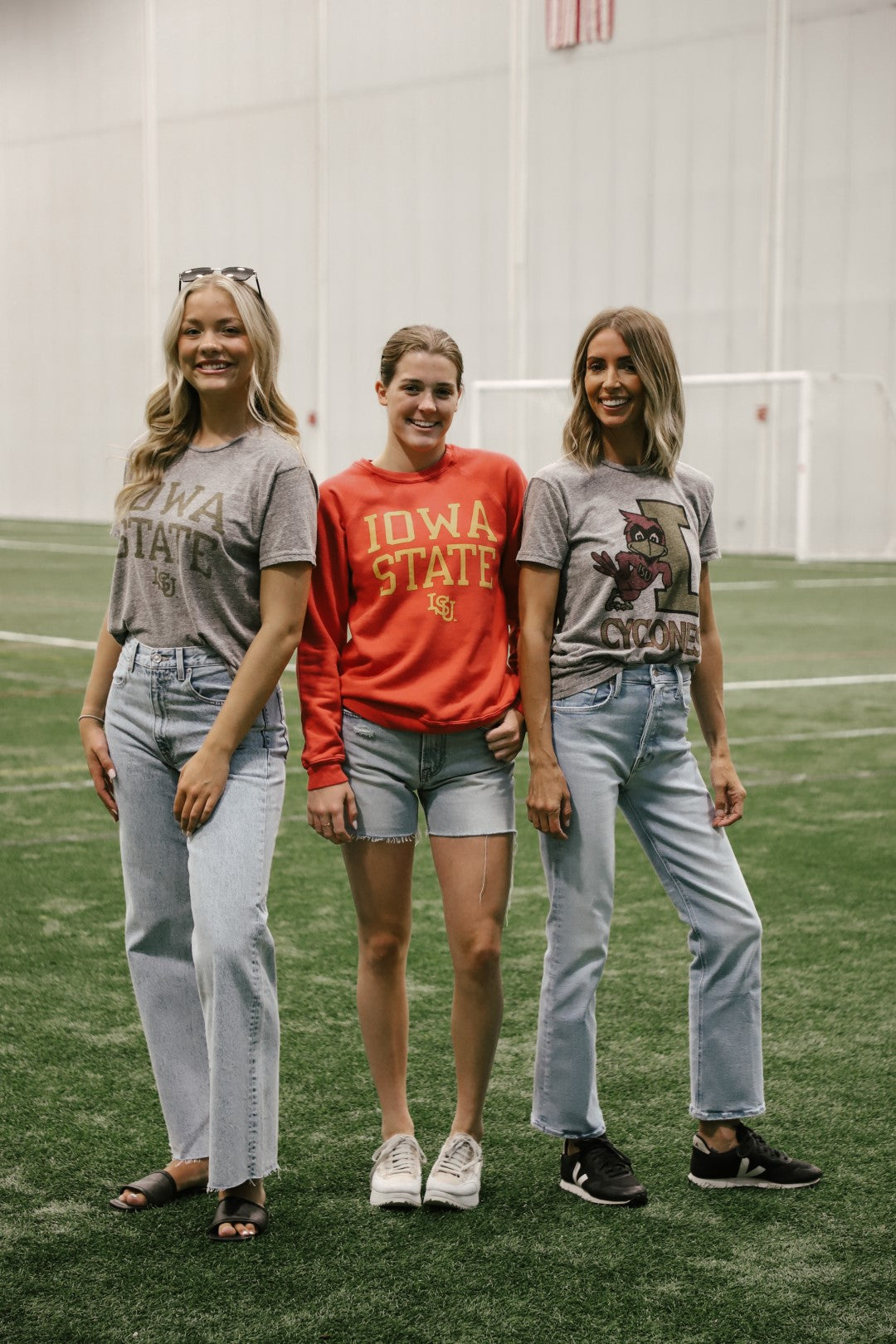 Retro Brand x Blond Genius - ISU Cropped T-Shirt in Vintage Heather Grey