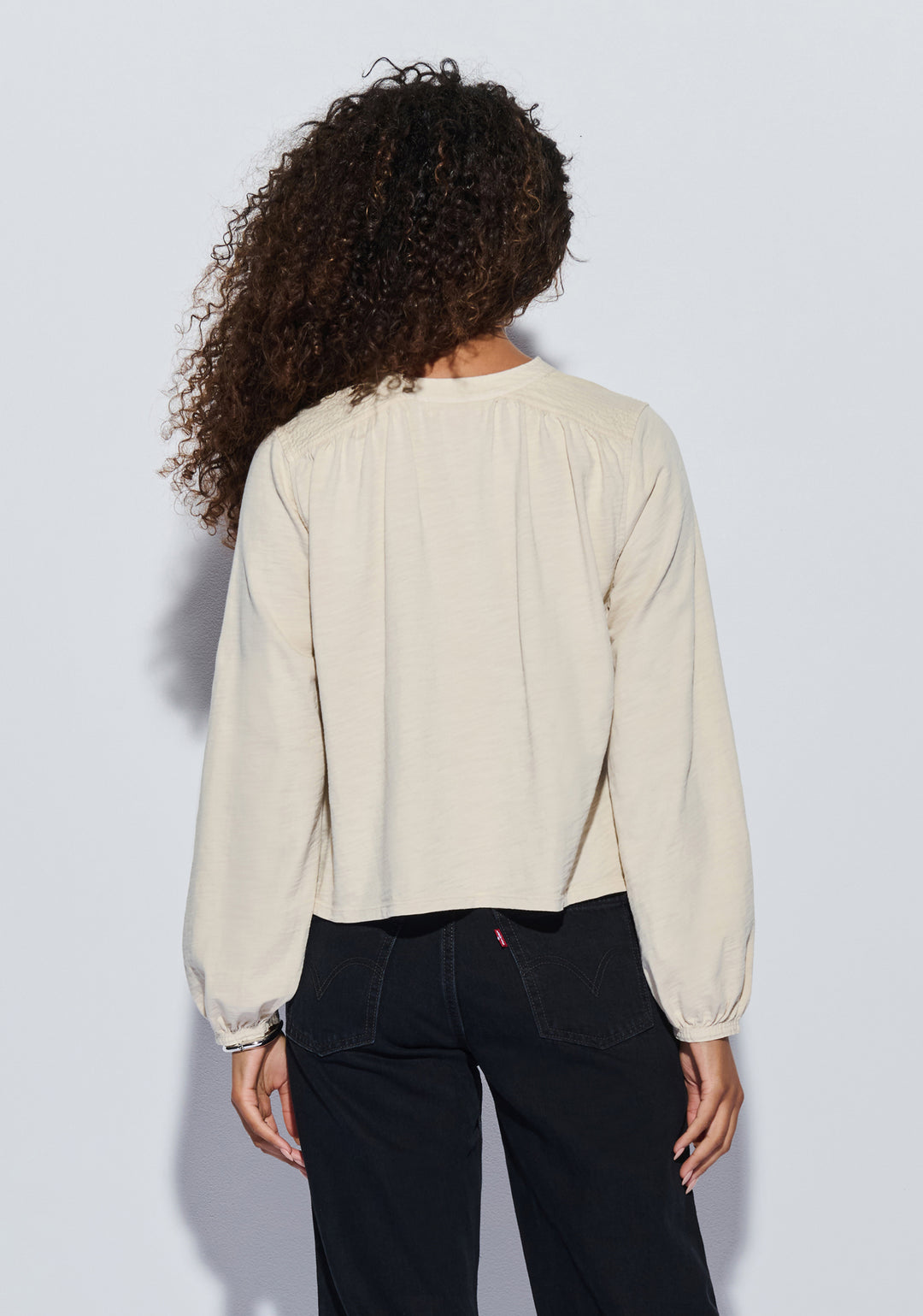 NATION LTD - Maya V-Neck Top in Parchment