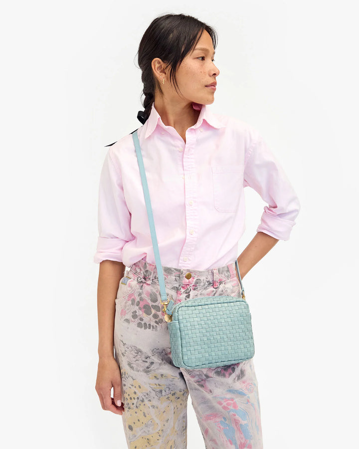 Clare V. - Midi Sac in Sunbleached Sky Blue