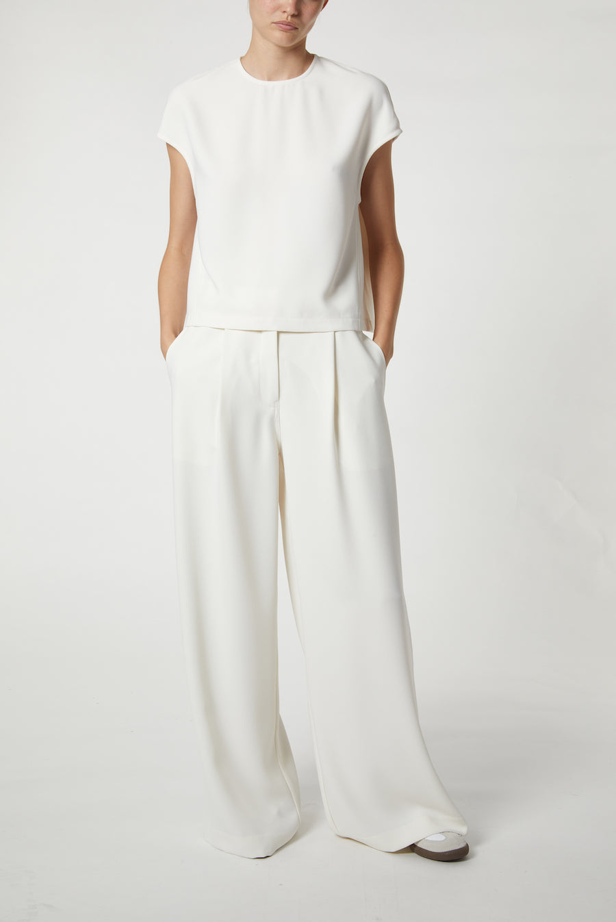 Saint Art New York - Neve Mid-Waisted Wideleg Trouser in Ivory Crepe