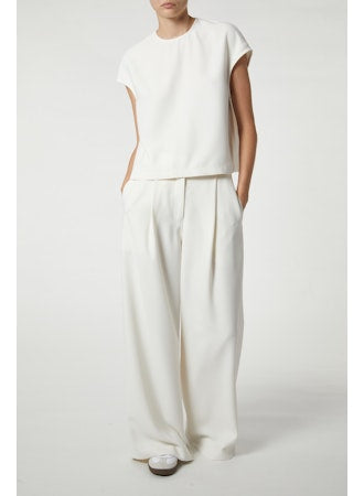 Saint Art New York - Soraya Cap-Sleeve Top in Ivory Crepe