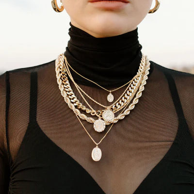 Joy Dravecky - Rayna Link Necklace in Gold