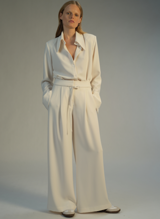 Saint Art New York - Neve Mid-Waisted Wideleg Trouser in Ivory Crepe