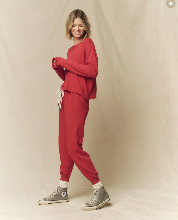 The Great - The Long Sleeve Crop Tee in Gemstone