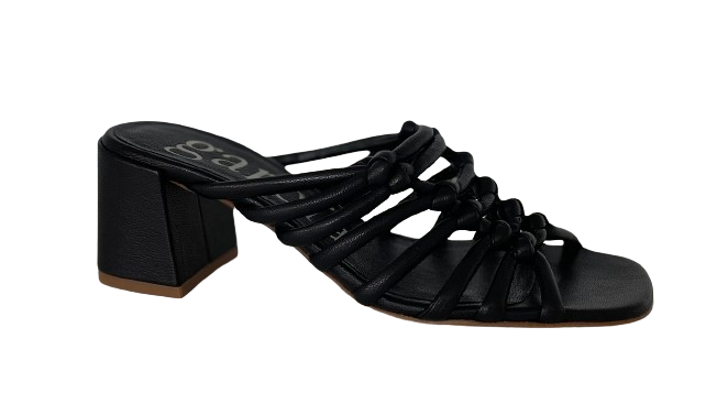 Pedro Garcia - Utedal  Heel in Black