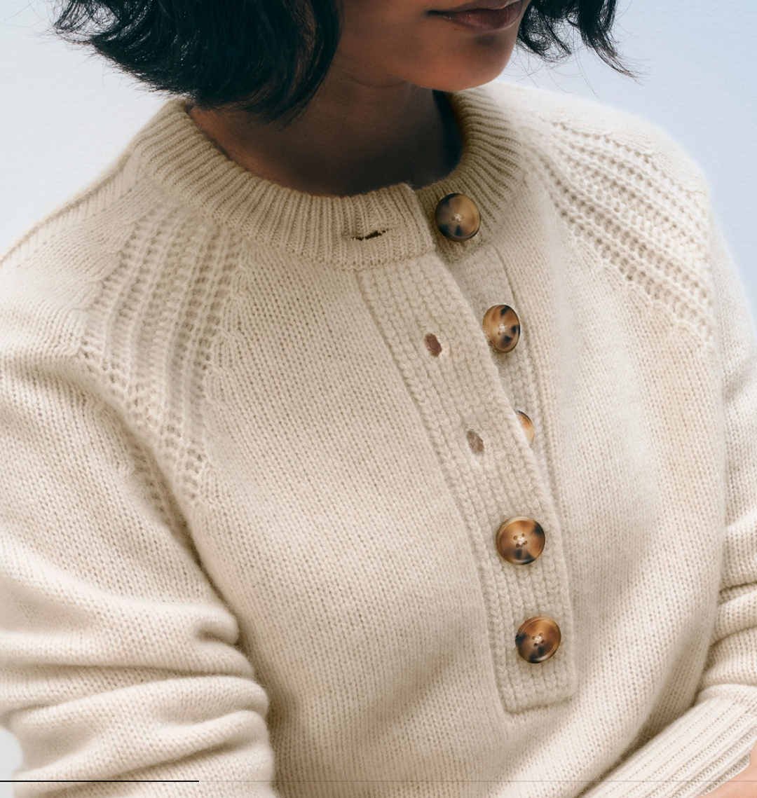 White + Warren - Cashmere Luxe Henley in Natural Heather