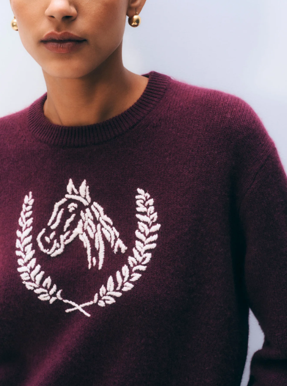 WHITE & WARREN - Cashmere Blend Horse Embroidered Crew in Oxblood Sweaters